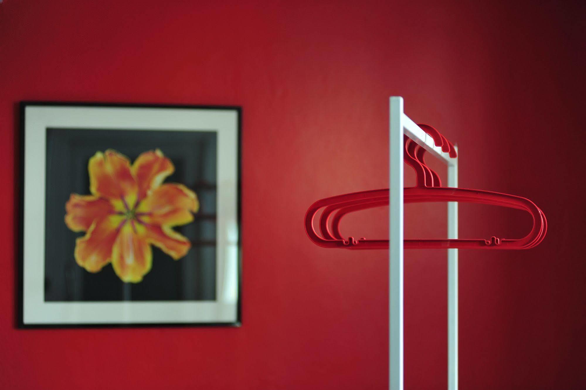Saphaipae Hostel Bangkok Dış mekan fotoğraf