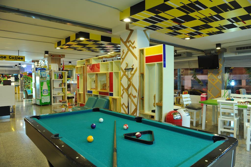 Saphaipae Hostel Bangkok Dış mekan fotoğraf