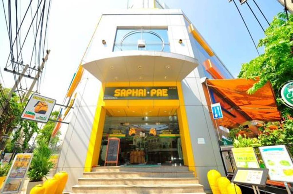 Saphaipae Hostel Bangkok Dış mekan fotoğraf